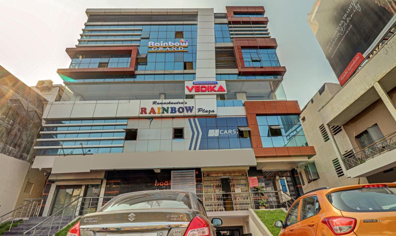 Treebo Rainbow Grand Hotel Visakhapatnam Exterior photo